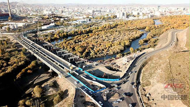 Mongolian Ulaanbaatar Jarmag Bridge.png